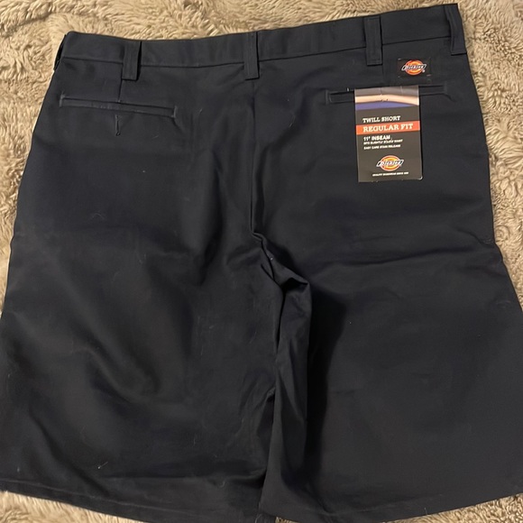Mens brand new size 38 dickies navy twill shorts - Picture 1 of 4